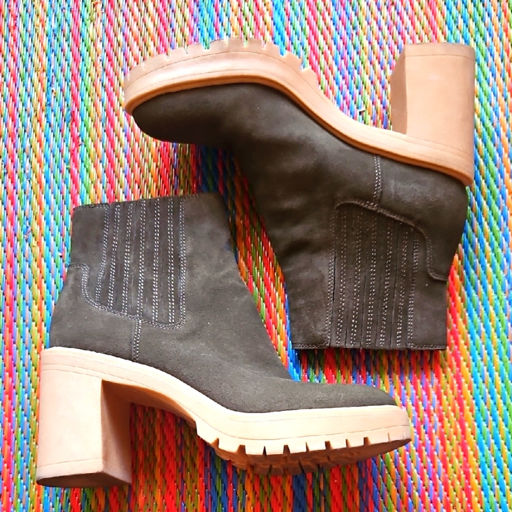 Dolce Vita Chunky Brown Suede-like Women's Ankle Boots - Caster
